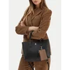 Torbica Tommy Hilfiger črna barva, AW0AW18233