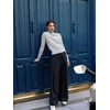 Pull&Bear Hlače z naborki temno modra