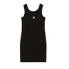 Guess Vsakodnevna obleka J6GK30 J1314 Črna Slim Fit