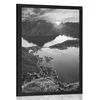 Plakat očarljiva gorska panorama s sončnim zahodom v črnobeli varianti - 30x45 no frame