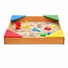 Kinder Home dečiji drveni peskarnik sa 4 sedišta – 90x90 cm, za dvorište i baštu ( WSB-900 )