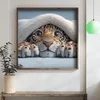 WallXpert uramljena MDF slika DOS044-50, mladunče leoparda viri ispod ćebeta, 50 x 50 cm