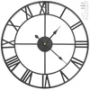 Northix Retro stenska ura 47 5 cm črna z rimskimi številkami