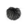 Kožuhovinasti pompom z zanko O12 cm - črno-bela