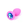 Gardj Europe Plug-Jewellery roza silikonski PLUG, majhen – svetlo modri diamant