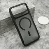Futrola shadow magsafe za iphone 17 pro max (6.9)/iphone 18 pro max (6.9) crna (big camera) ( F125894 )