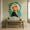 WallXpert MDF zidna slika nepravilnog oblika ART3DCNCMDL6, plavokosa žena sa naočarima na tirkiznoj pozadini, 49 x 37 cm