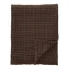 Temno rjava bombažna odeja 150x200 cm Jaipur Chunky Waffle – Pineapple Elephant