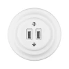 Bohemia-Design - Retro porcelanasta USB napajalna vtičnica z okvirjem 2x USB-A, bela