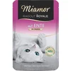 Miamor MIAMOR Ragout Royale – mesnati obrok za mačke z račjim mesom v omaki, 100g, brez umetnih barvil, brez glutena in soje
