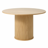 Okrogla jedilna miza v hrastovem dekorju o 120 cm Nola – Unique Furniture