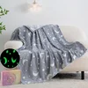Ćebe koje svetli u mraku – Mesec i zvezde, 130×150 cm – Siva