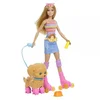 Barbie: Rolarski komplet za sprehajanje psa - svetlolasa punčka