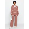 Trendyol Dry Rose Roving Roving Knitwear Sweater Cardigan-Pants Bottom-Top Set