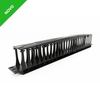 TOTEN 323201110W 1U PLASTIČEN ORGANIZATOR KABLOV 48cm