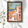 WallXpert uramljena MDF slika NAL092-46, mediteransko primorsko mesto sa palmama i roze kućama u zalasku sunca, 35,5 x 47 cm