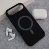 Maska Mag Case PureTone za iPhone Air crna