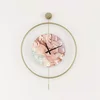 WALLXPERT Dekorativni metalni zidni sat Mclock 00116 zlatna boja