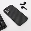 Maska za iPhone 17 63 Carbon fiber crna