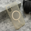 Futrola cloud magsafe za iphone 16 (6.1) zlatna ( F120158 )
