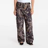 Hlače Carhartt WIP Osborn Cargo Pant UNISEX Camo Feather Tree, Black Rinsed M
