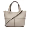 Ročna torba Furla Primrose M WB02226 HSF000 VAN00 Kremna
