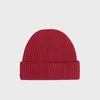 Cropp - Kapa beanie - Crvena