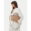 Guess  crossbody torbica ženska iz umetnega usnja GILDA