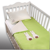 Set za krevetić Joy toTs-smarTrike s uzorkom zečića zelena navlaka za poplun i jastuk 100 % pamučni saten