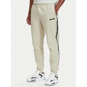 EA7 Emporio Armani Spodnji del trenirke 7M002198 AF10377 U1079 Svetlo bež Slim Fit