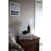 Globen Lighting namizna svetilka Torrano, zelena, višina 53 cm - Dnevna soba/jedilnica - Dizajn - temno zelena marmorirana, bela, brušena medenina - Steklo