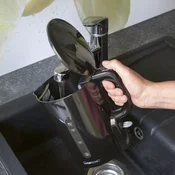 Clatronic WK 3835 kuhinjski kuhalnik vode, 1.7 L, 2200 W, črna