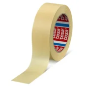 Tesa Basic maskirni trak 50 m x 19 mm kremne barve, papirnati trak za splošno uporabo, naravni kavčuk, zaščita površin