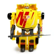 Transformer avto/robot plast 14cm rumen, 17x26x6cm