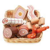Drvena košarica sa suhomesnatim proizvodima Charcuterie Basket Tender Leaf Toys sa šunkom, hrenovkama, kobasicom i salamom