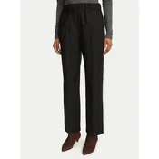 Weekend Max Mara Hlače iz tkanine Hateley 2625136042 Črna Regular Fit