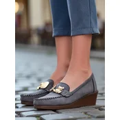 Resti Womens moccasins on a low wedge Mollan