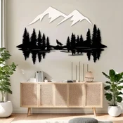 WallXpert metalni zidni ukras DCV-1125-MT, planine i šuma sa vukom i odrazom u jezeru, 100 x 70 cm, crno-beli