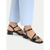 Sandale Clarks Serina35 Strap 26186117 Crna