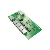 QuPoE Switch SCA6E PoE switch for: RUT240/950/955 and up to 4x CCTV 802.3af/at
