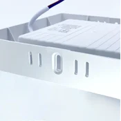 V-TAC LED nadometna svetilka Premium Downlight 18W kvadratna 220x220 VT-61018 4000K 1980lm