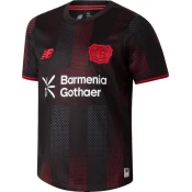 New Balance Dres (majica) s kratkim rukavima New Balance Bayer 04 Leverkusen Home Jersey 2025/26 Kids