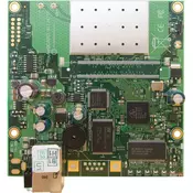 MikroTik RouterBoard RB411R, CPU 300MHz, 1x10/100 Ethernet, 802.11b/g, 32 MB RAM, RouterOS L3