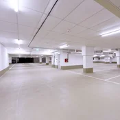 Deko-Light LED-svetilka za vlažne prostore Tri Proof, dolžina 151 cm, 30 W, 4.000 K - svetlo siva, RAL 7035 - Plastika
