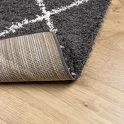 Cupavi tepih PAMPLONA s visokim vlaknima crni-krem 120 x 120 cm