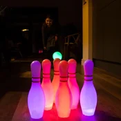 Baterijski bowling s svetlobo