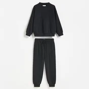Reserved - BOYS` JOGGING TOP & TROUSERS