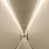 The Light Group SLC LED trakovi Ultra Long iCC IP67 30m 240W 4.000K - Dnevna soba/jedilnica - Sodobni - bela - Plastika