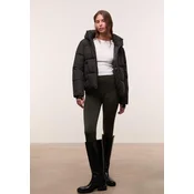 Stradivarius Osnovna Prošivena Jakna S Kapuljacom Black L