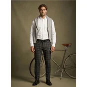 Sinsay - Slim-fit chino pantalone u kockicu sa dodatkom viskoze - tamno siva